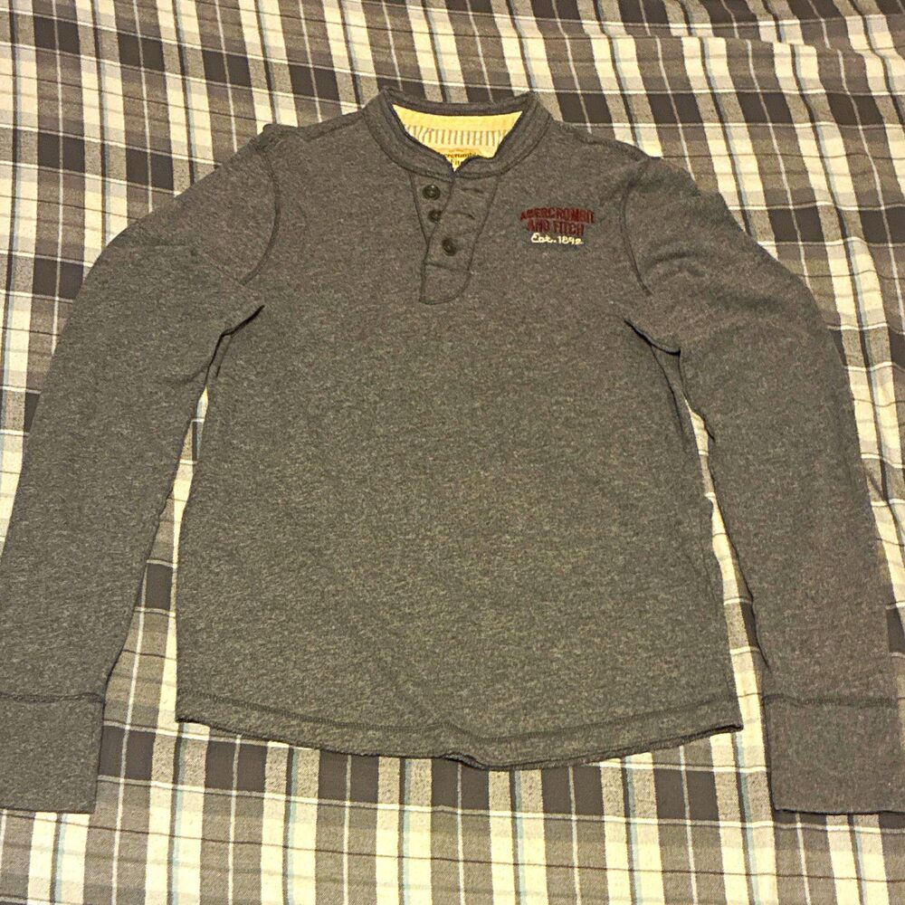 Vintage Abercrombie & Fitch Men’s Gray Henley Pullover Knit Sweater 2XL Logo